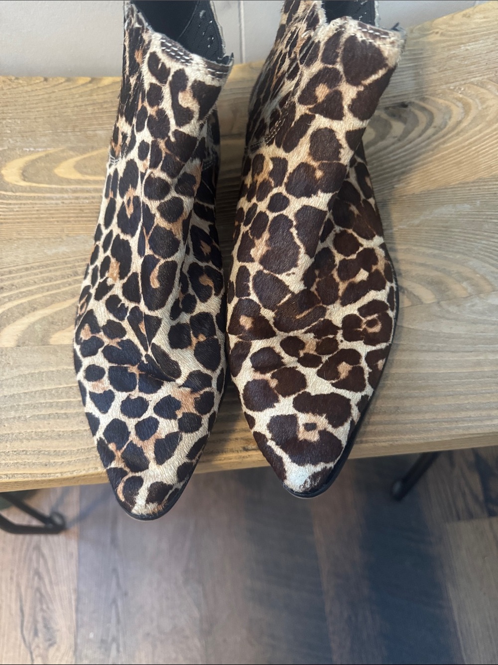 Women’s Rebecca Minkoff Leopard Print Chelsea Boots Size 6.5 - Picture 3 of 7
